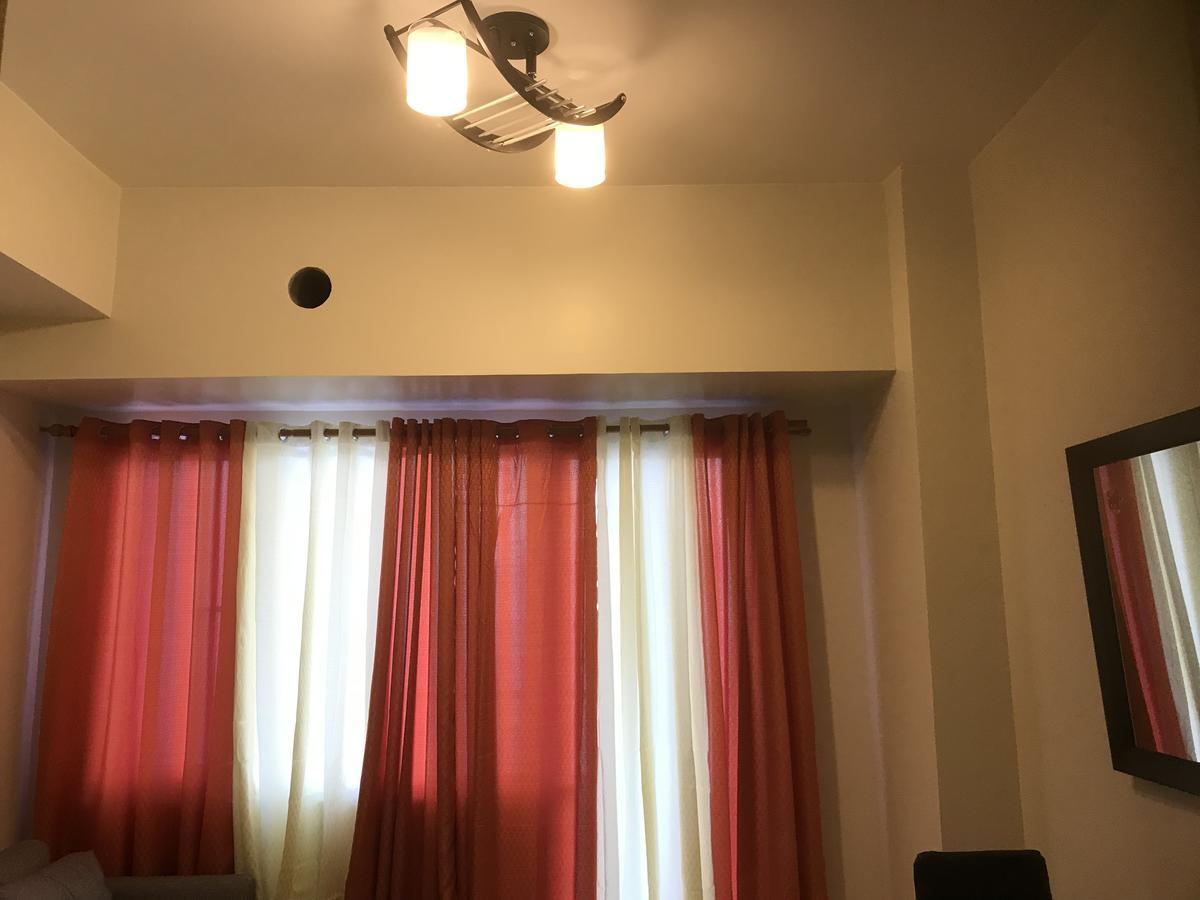 טגאיטאי Holy Family Condo At Wind Residences,Tagaytay מראה חיצוני תמונה