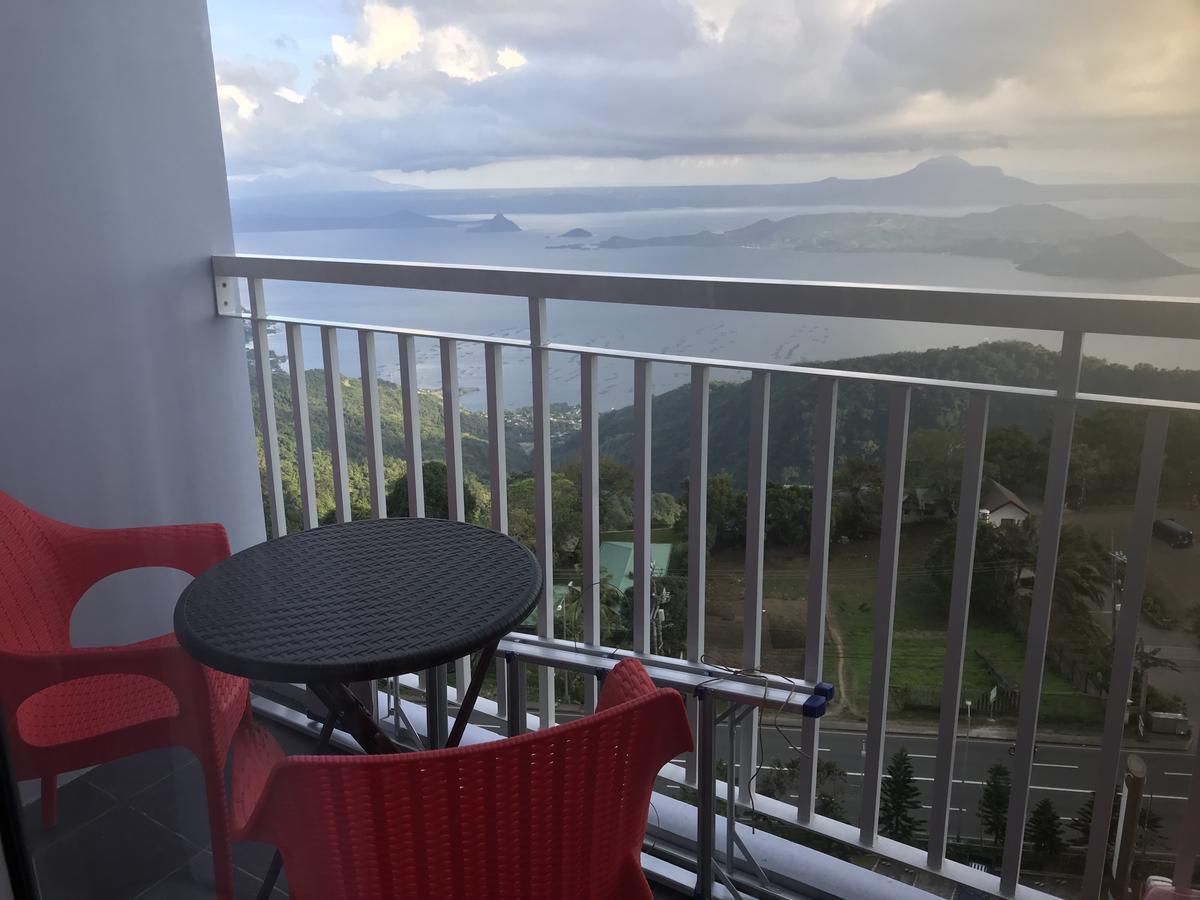 טגאיטאי Holy Family Condo At Wind Residences,Tagaytay מראה חיצוני תמונה