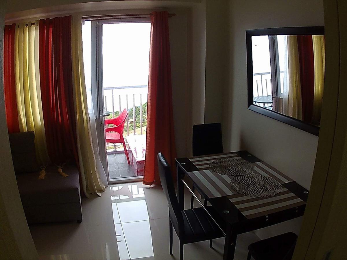 טגאיטאי Holy Family Condo At Wind Residences,Tagaytay מראה חיצוני תמונה